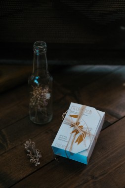 Piccoli semi Bagno e crema doccia solido per pelli sensibili Ethical Grace