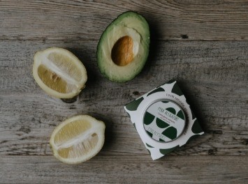 Crema viso giorno ultra nutriente PERA ALLIGATORE – Ethical Grace Crema viso giorno ultra nutriente PERA ALLIGATORE – Ethical Grace