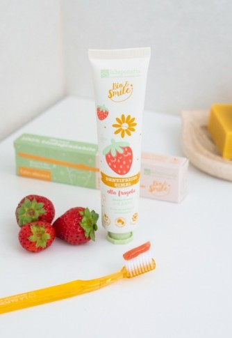 Dentifricio Lenitivo Bimbi gusto Fragola – LaSaponaria Dentifricio Lenitivo Bimbi gusto Fragola – LaSaponaria