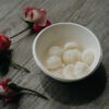 Rosa Carité: latte struccante fai da te - Ethical Grace