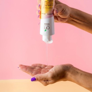 Shampoo per capelli lisci, disciplinante - ON - Officina Naturae